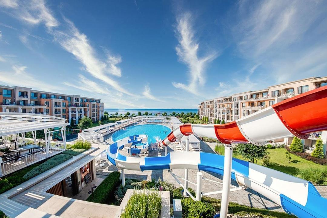 Sea View Prestige Fort Beach Apartment スヴェティ・ヴラス エクステリア 写真